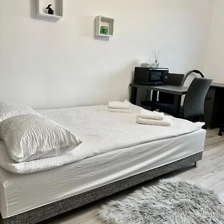 Apus De Vis Apartment *
